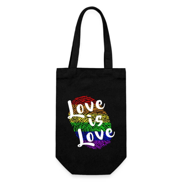 love-is-love-geschenkbeutel-fuer-flaschen-schwarz