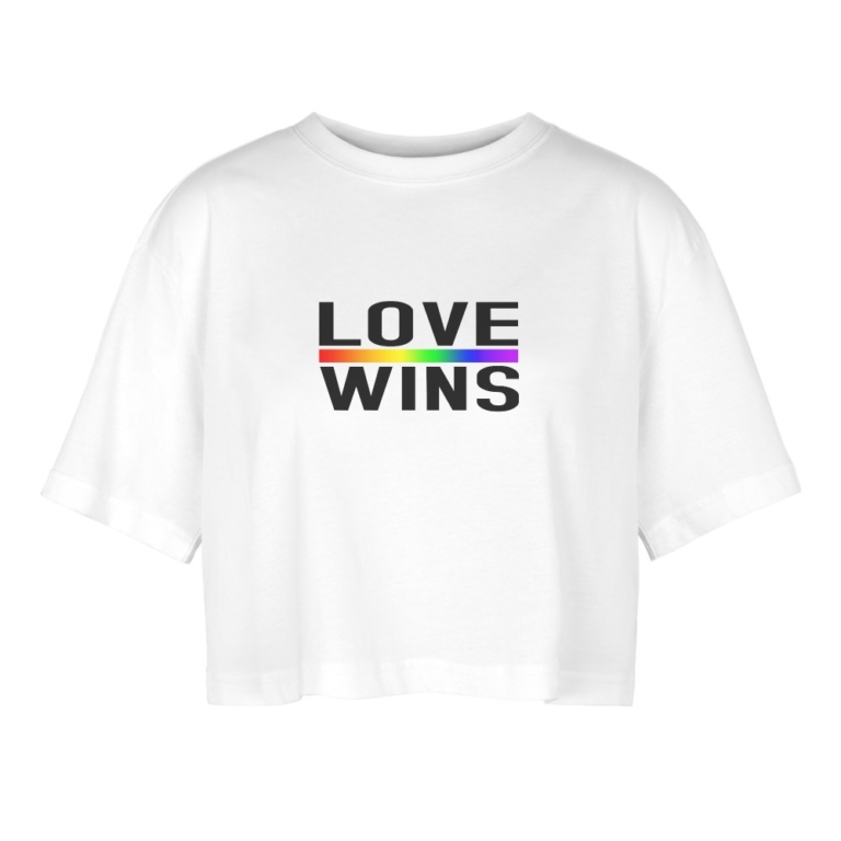 love-wins-frauen-oversized-cropped-t-shirt-weiss