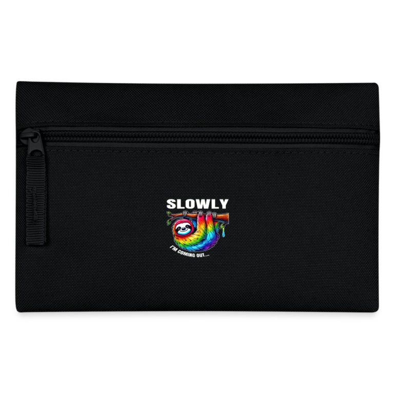 slowly-i-m-coming-out-federtasche-schwarz